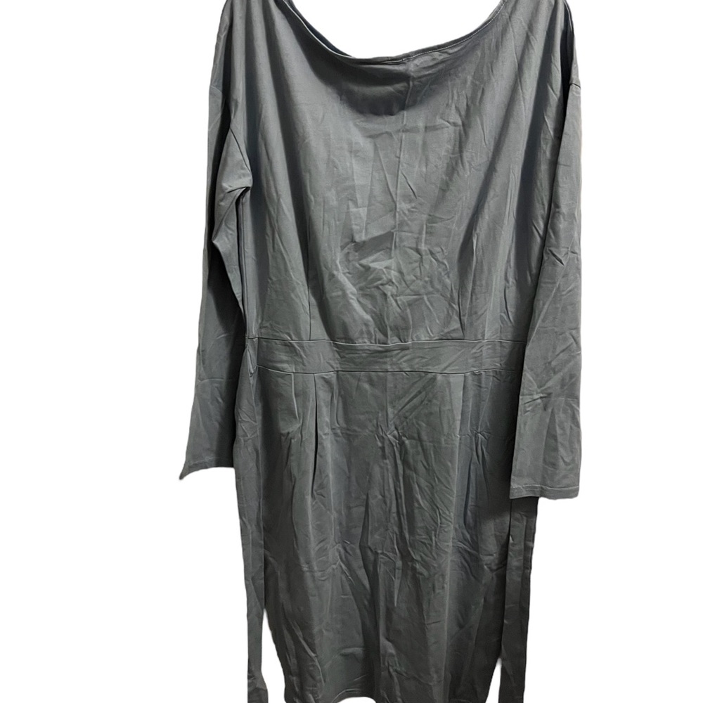 Petty Garden gray dress NWT.     CT1